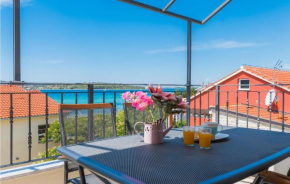 Awesome Apartment In Srima With House Sea View